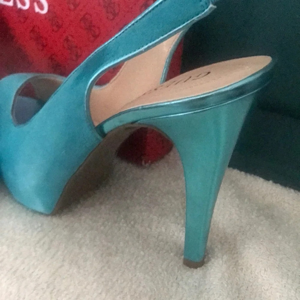 GUESS Turquoise Peep-Toe Slingback Platform Heels